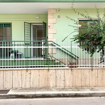 A Due Passi Da Bari - La Casa Della Nonna Al 39 Apartamento